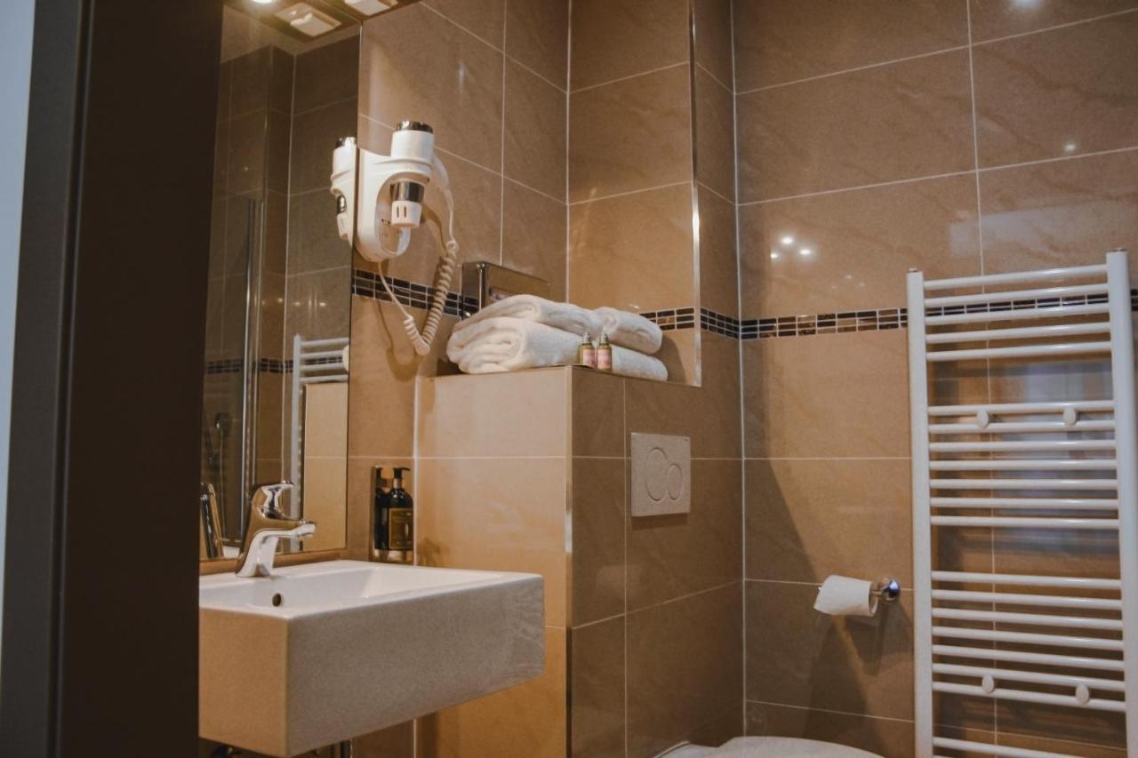 Dansaert Hotel Brüksel Dış mekan fotoğraf