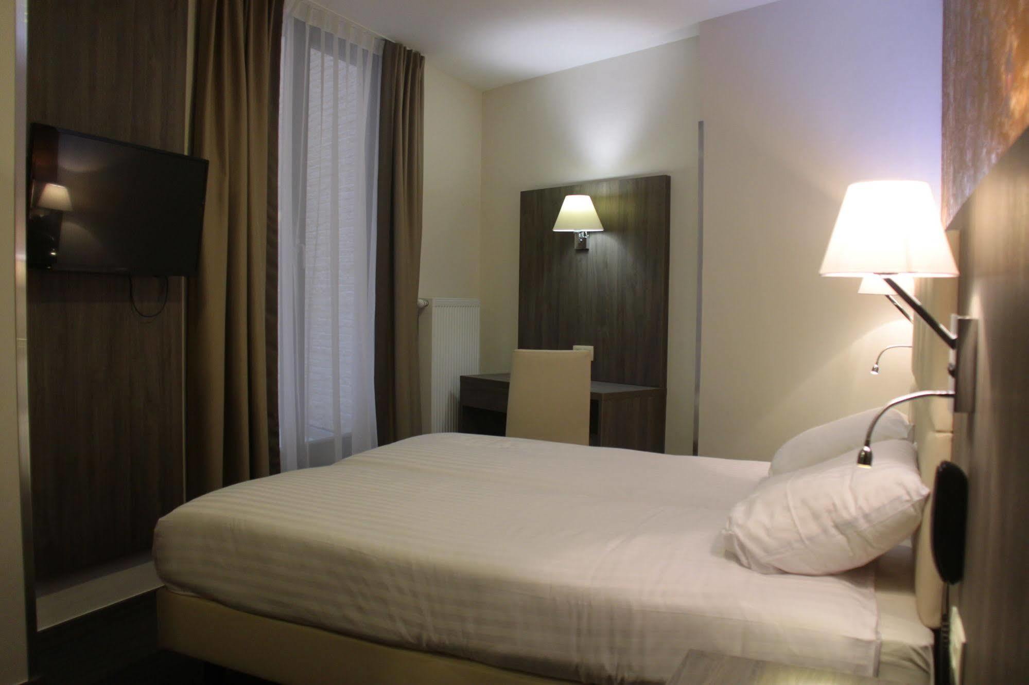 Dansaert Hotel Brüksel Dış mekan fotoğraf